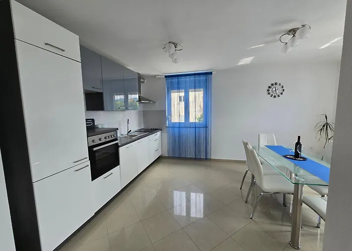 Apartman With Parking Space Kastav, Opatija - 13457 Kastav